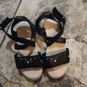 Size 9 girls children's place sandals